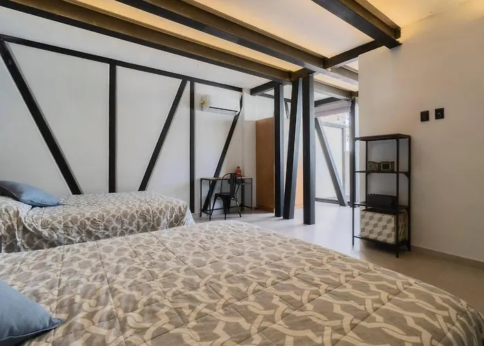 3ph Amazing 2bdrm 2bath Private Terrace Fits 10